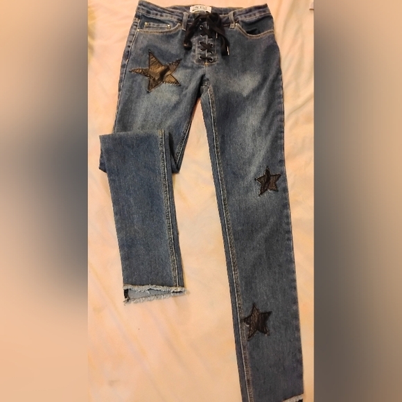 Juniors The Edit Y2K Star Jeans - Picture 2 of 7